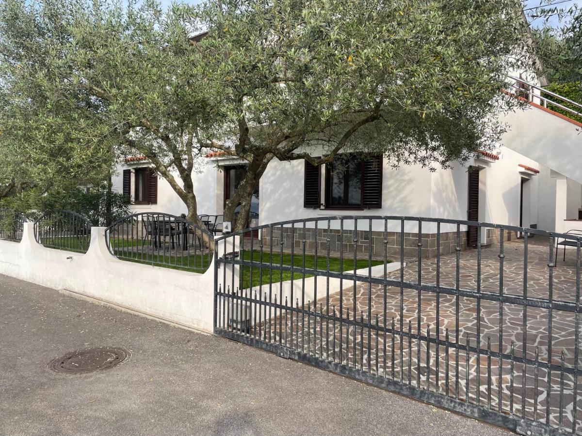 Apartma Barbara Capodistria Esterno foto