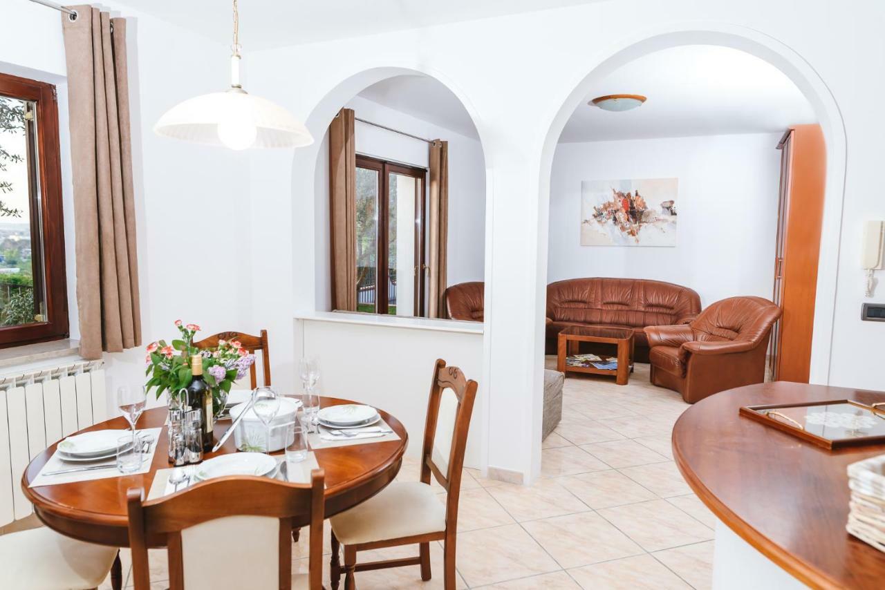 Apartma Barbara Capodistria Esterno foto
